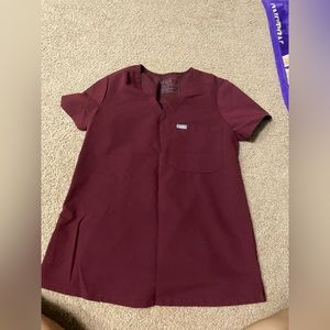 FIGS XS BURGUNDY Catarina™ One-Pocket Scrub Top